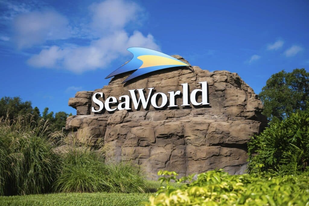 SeaWorld Orlando offers Limited-Time BOGO Sale 