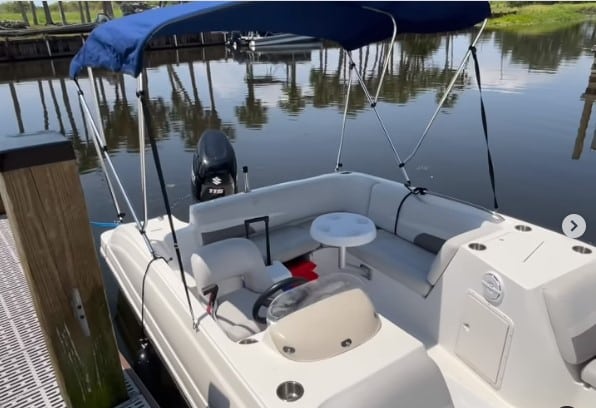 New Orlando Boating Rental Company Offers Family Fun